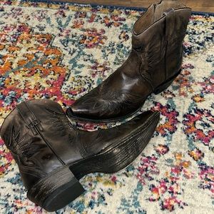 Ariat Women’s Authentic Shortie Cowgirl Boots